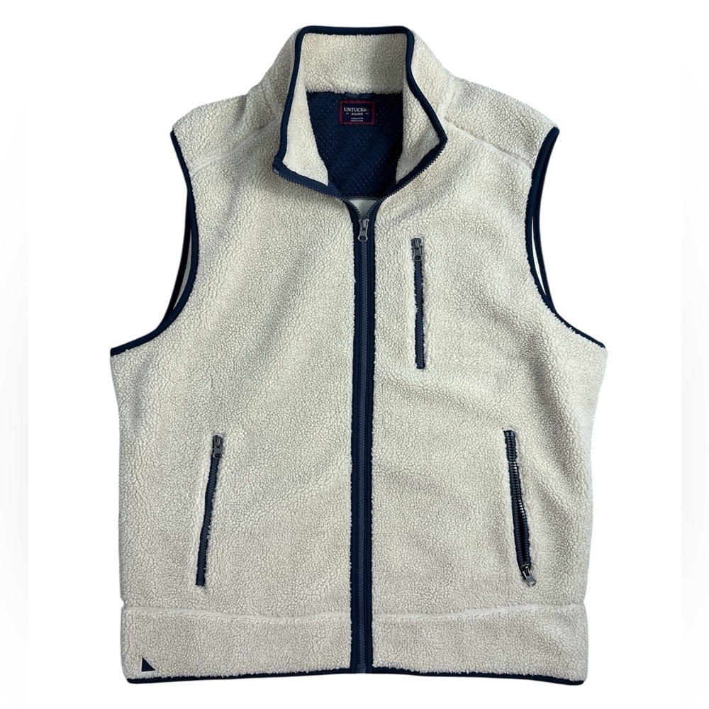 UNTUCKit Davis Sherpa Fleece Vest